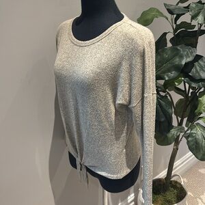 CAUTION TO THE WIND FRONT TIE FROMT TOP